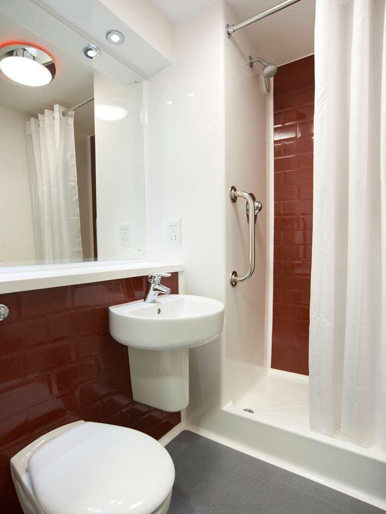Travelodge Dundee Strathmore Avenue Camera foto